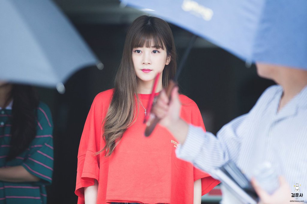 에이핑크의 롱리다 보수적인 여자 박초롱.jpgif | 인스티즈