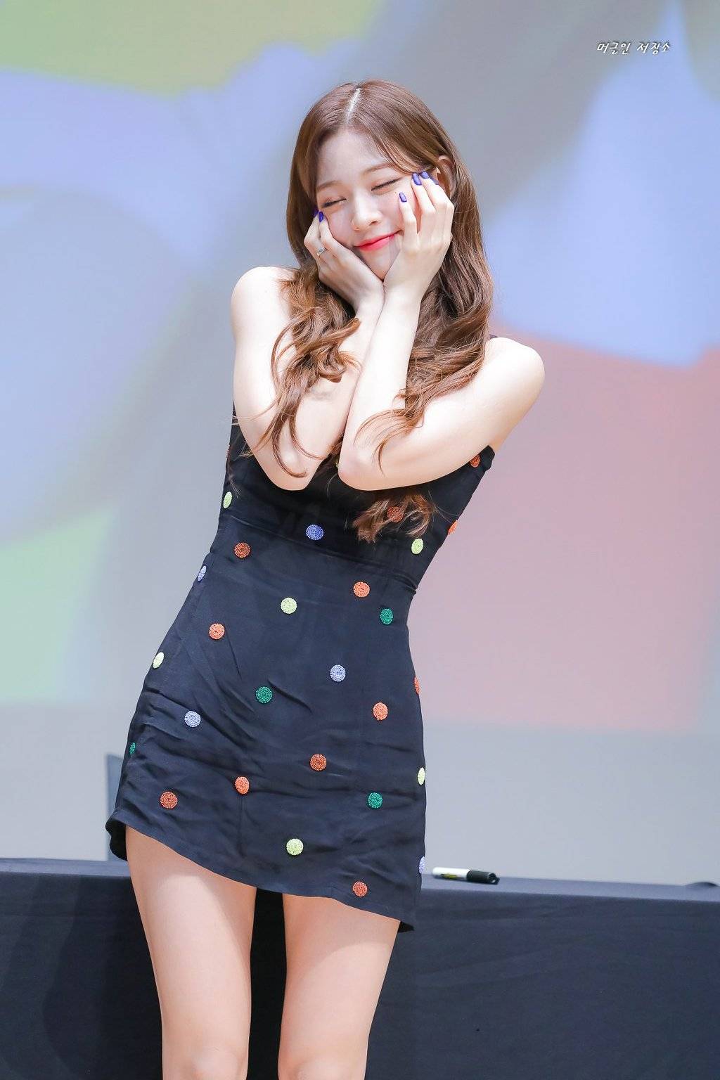 지난 토요일 프로미스나인 팬싸 이채영.jpg | 인스티즈