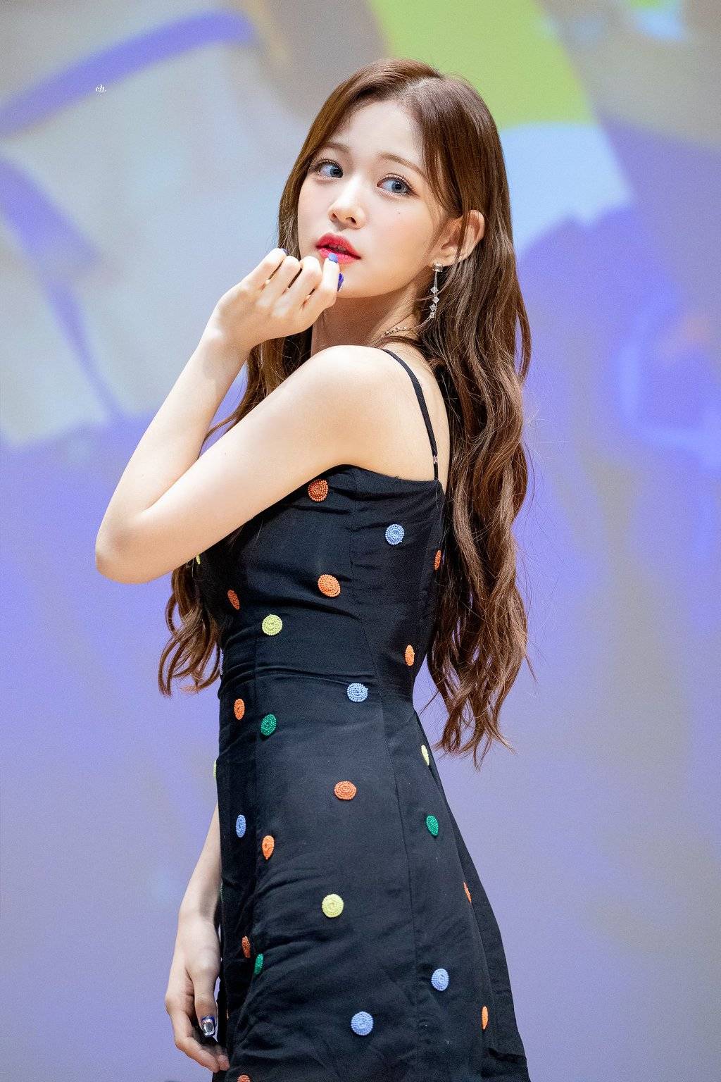 지난 토요일 프로미스나인 팬싸 이채영.jpg | 인스티즈