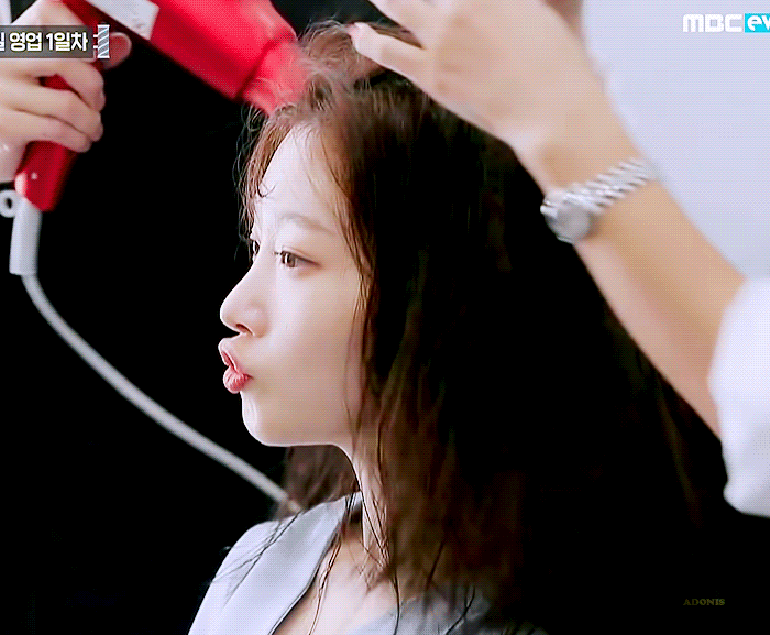 세빌리아의 이발사 정채연.gif | 인스티즈