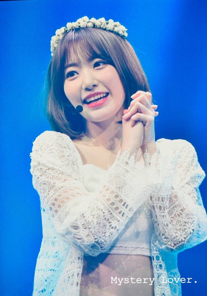 오늘자 아이즈원 미야와키 사쿠라 | 인스티즈