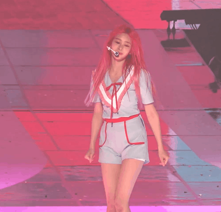 진짜 겁나 예쁜 롤린롤린 김민주 | 인스티즈