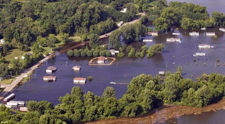 미국 미시시피 홍수때 대비 | 인스티즈