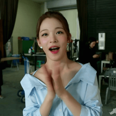 포항의 대스타이자 자랑 슈퍼루키 이채영(Feat.표정변화) | 인스티즈