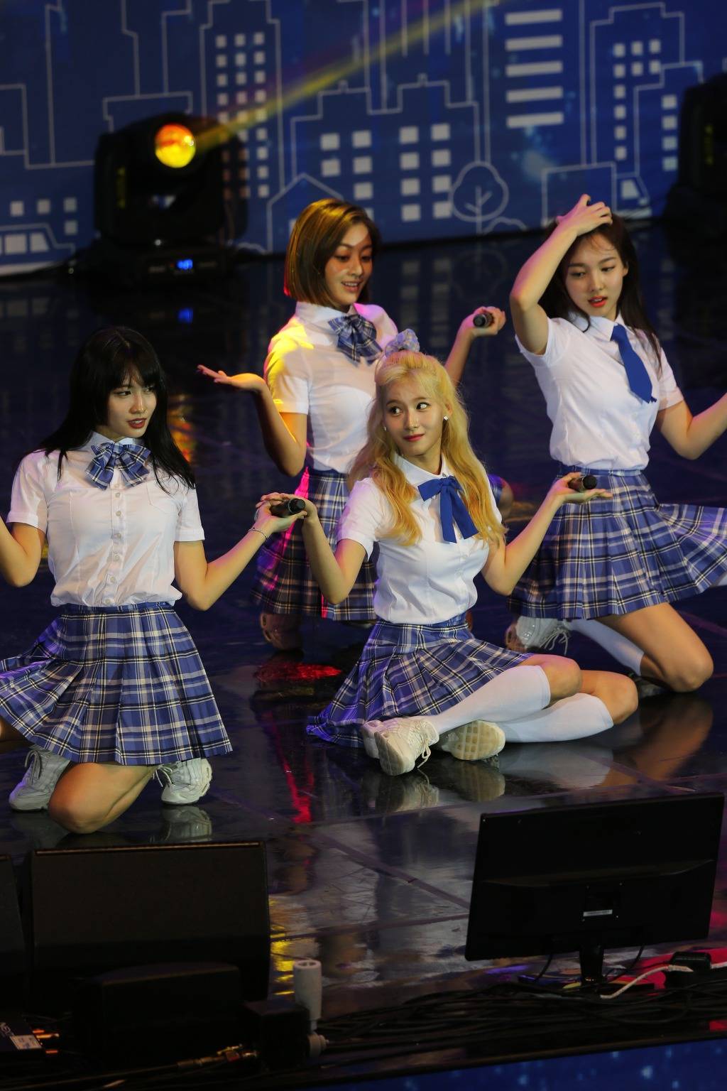 사나의 셀프 사또떨은 진화한다!!!! 이정도면 과학 | 인스티즈