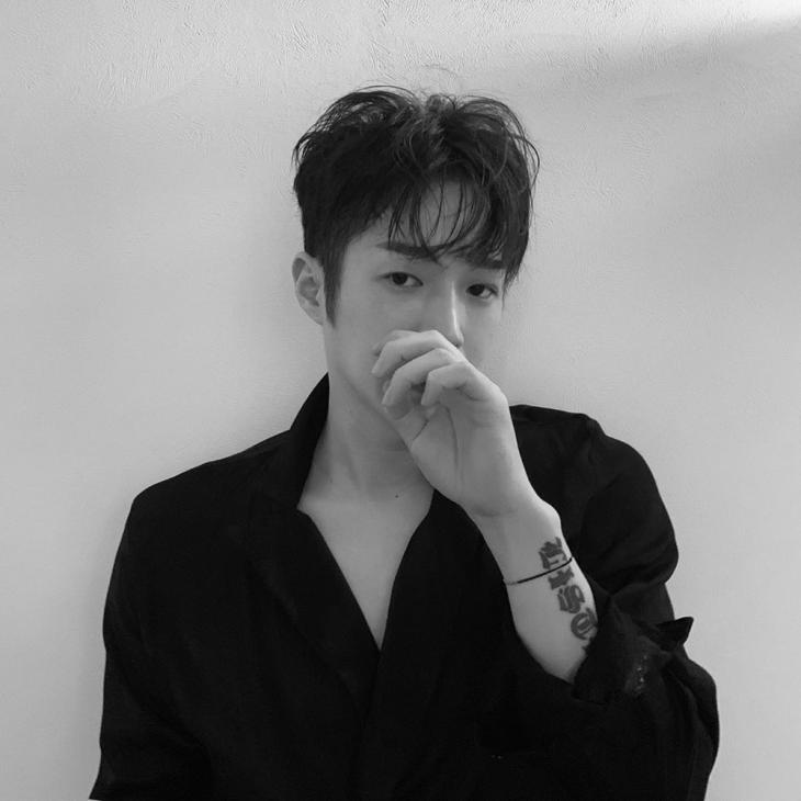 '하트시그널 시즌2' 김현우, 인스타 속 훈훈한 근황…시선 사로잡은 '분위기 미남' | 인스티즈