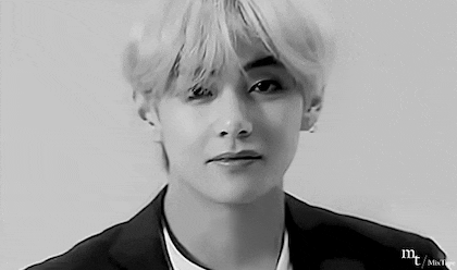 앞으로 근육 키울거라는 BTS 뷔 (Gif) | 인스티즈