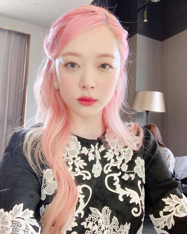 '오늘의 운세' 설리, "남자친구 외모 나이 따져서 만날 거다”…최자-김민준 때문인가 | 인스티즈