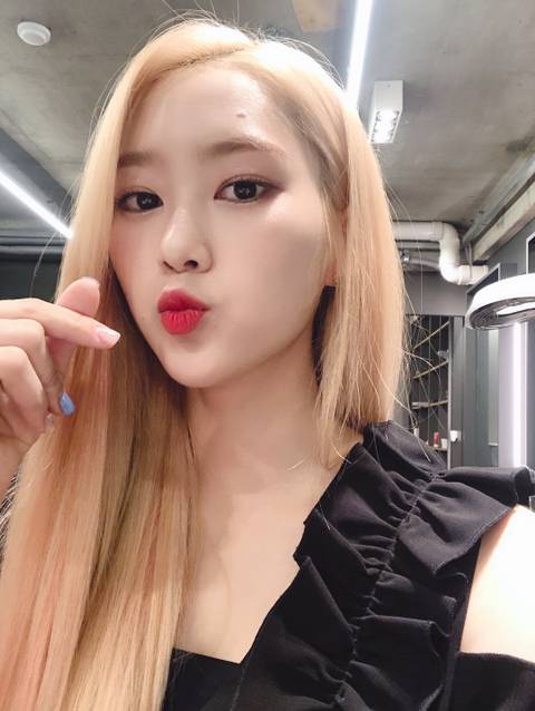 퀸덤 오마이걸 지호.jpg | 인스티즈