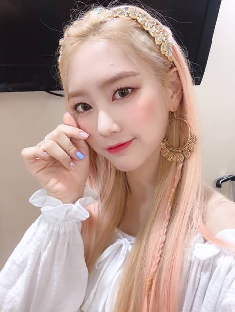 퀸덤 오마이걸 지호.jpg | 인스티즈