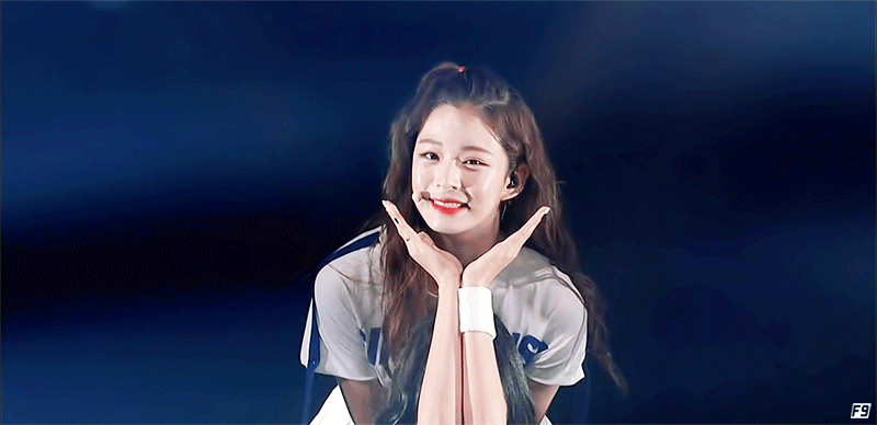 프로미스나인 이채영 성장기.gif | 인스티즈