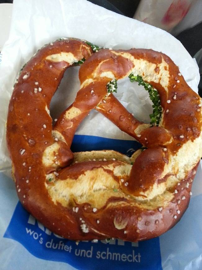 독일의 대표 빵...jpg | 인스티즈