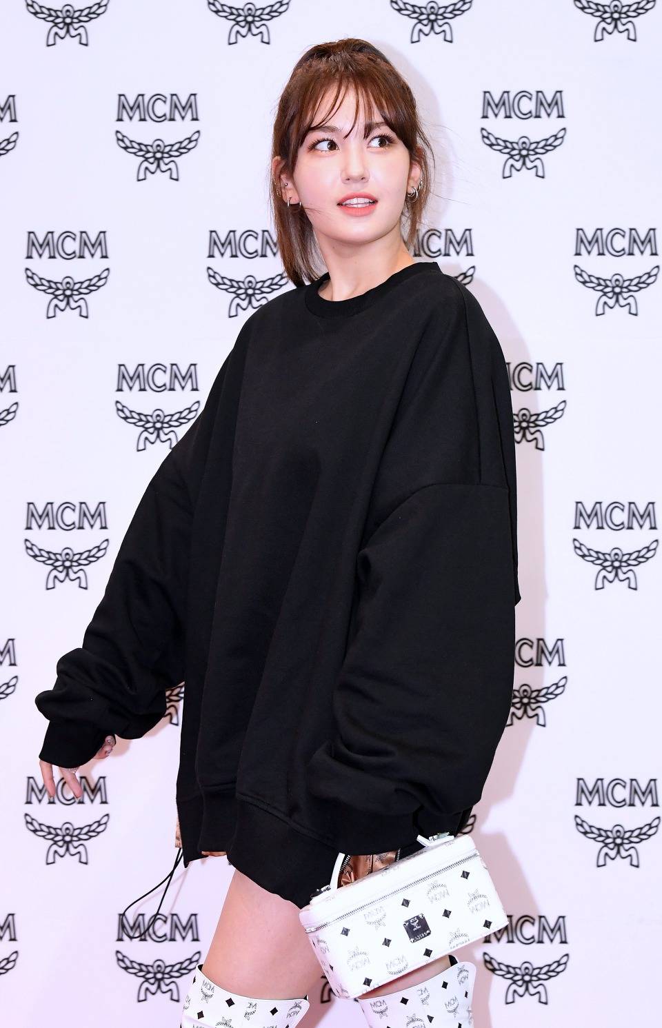전소미 MCM 2019 A/W 컬렉션 팝업스토어 오픈 행사 | 인스티즈