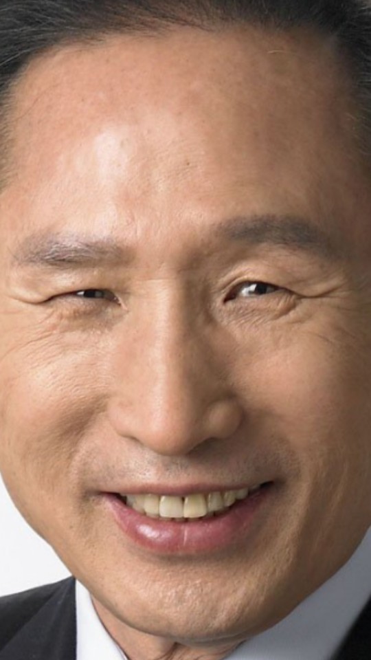 이명박 이목구비는 잘생기지 않나요? | 인스티즈