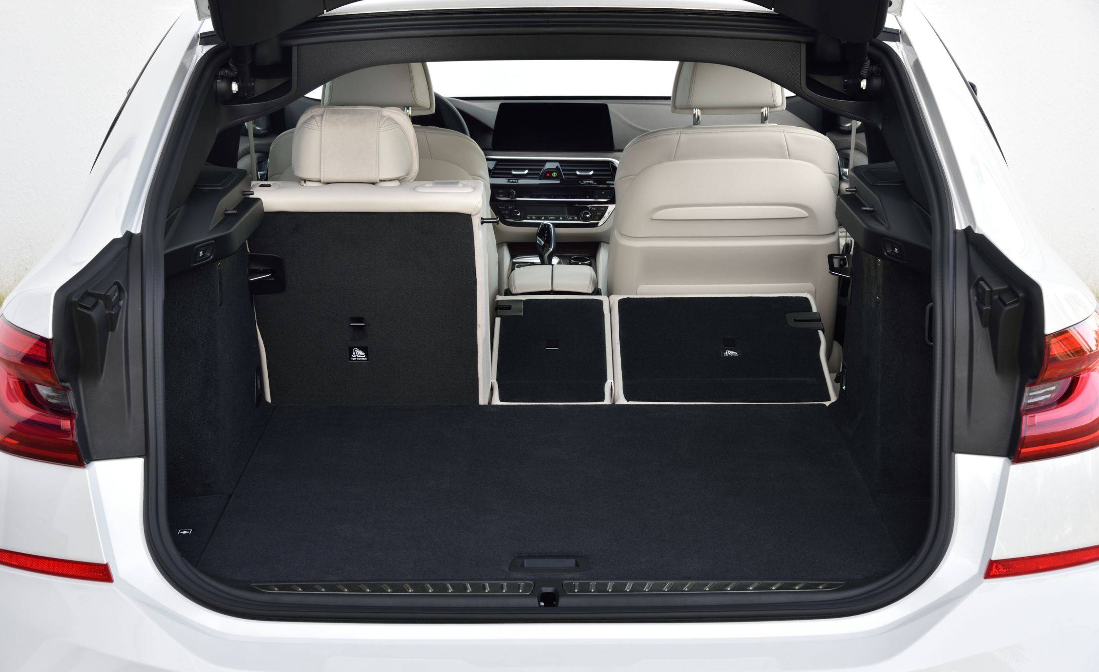 2018 신형 BMW 640i xDrive GT [데이터주의] | 인스티즈