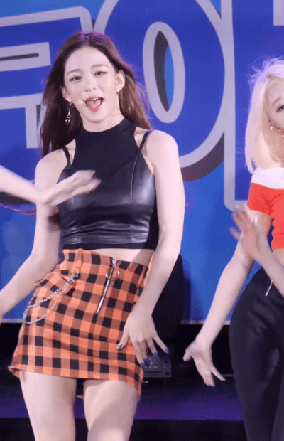 프로미스나인 채영.gif | 인스티즈