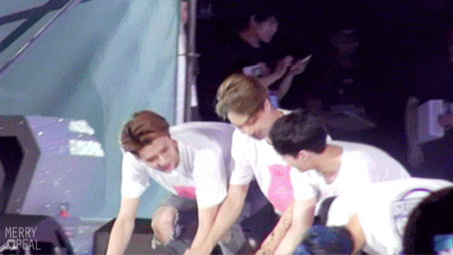 남의 일에 전혀 관심없게 생겨서 궁금한게 너무 많은 엑소 세훈쓰 | 인스티즈