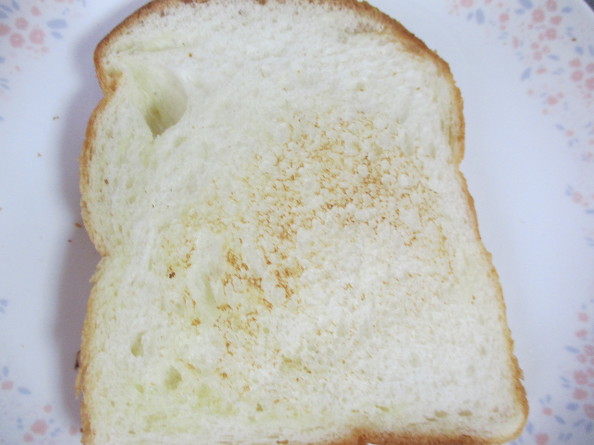 구워만 먹어도 맛있다는 파리바게뜨 식빵 투탑...jpg | 인스티즈