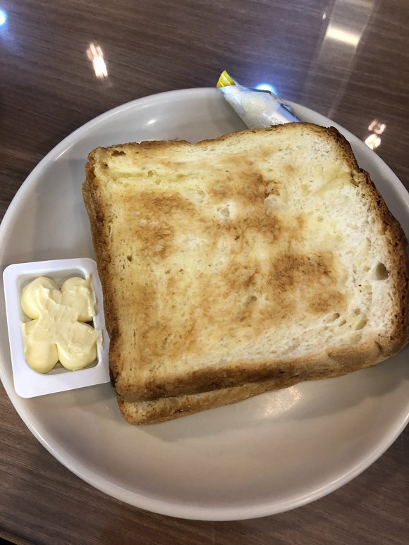 구워만 먹어도 맛있다는 파리바게뜨 식빵 투탑...jpg | 인스티즈