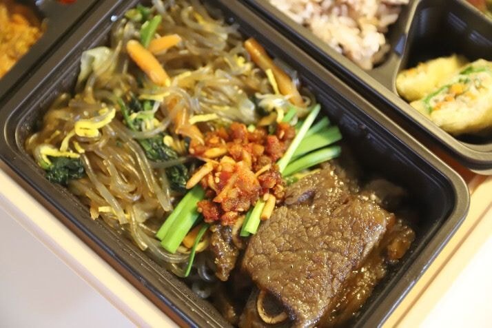 본죽 20000원짜리 생일 도시락.JPG | 인스티즈