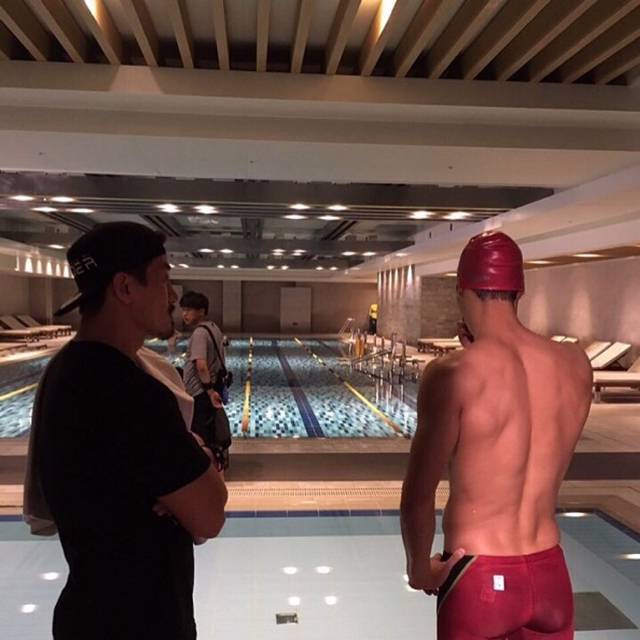 어좁 탈출한 남자 연예인들.jpg | 인스티즈