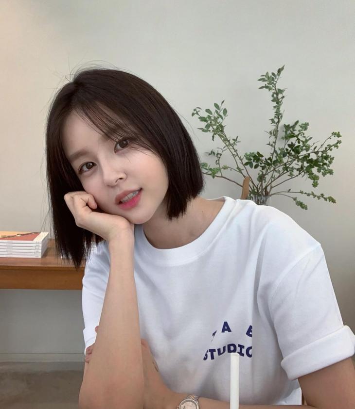 '두산家 며느리' 조수애 前 아나운서, 여전히 아름다운 미모 '눈길'...'두산 박서원이 반할 만하네' | 인스티즈