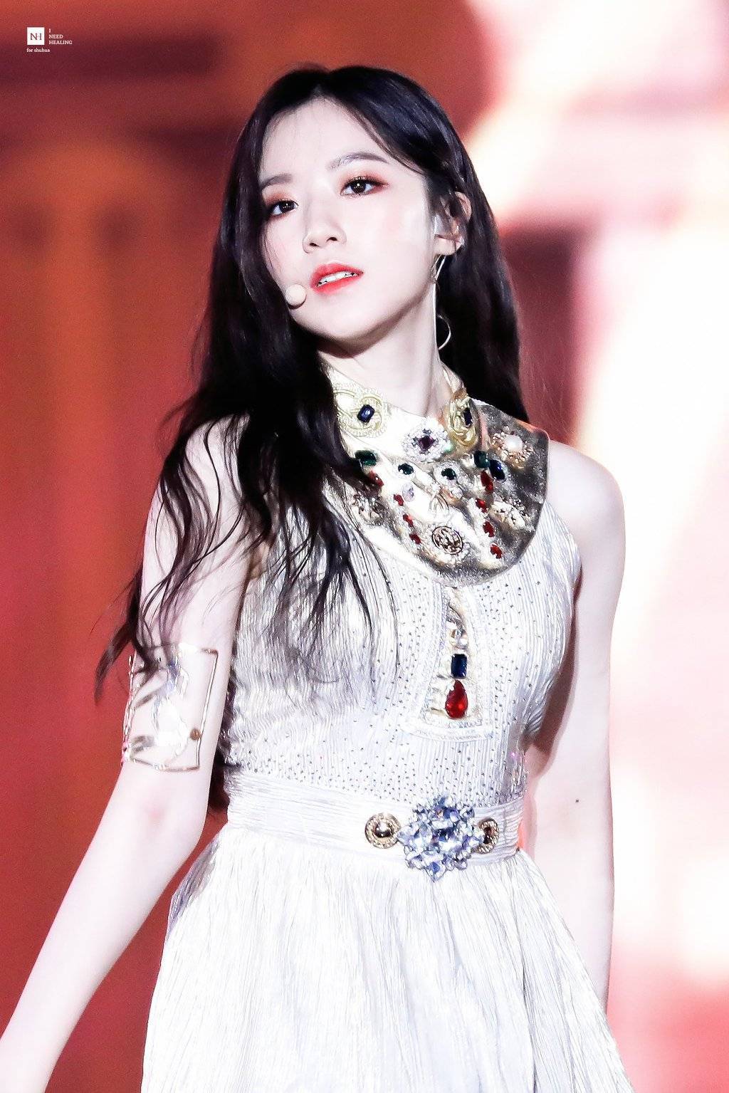 (여자)아이들의 백설공주 슈화.jpgif (161장) | 인스티즈