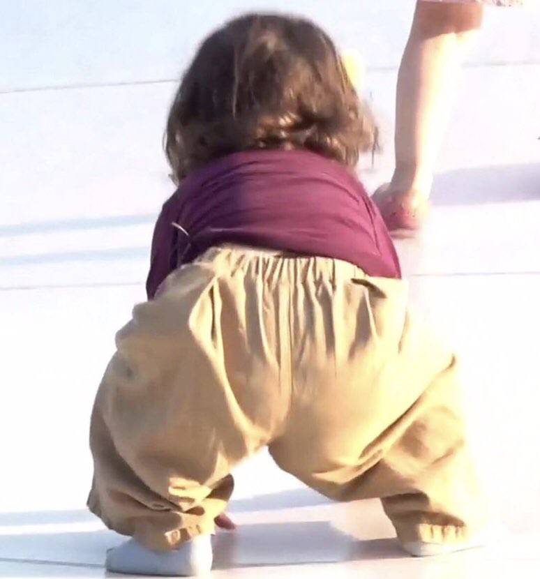 건후 전신 사진만 모아봤습니다 | 인스티즈