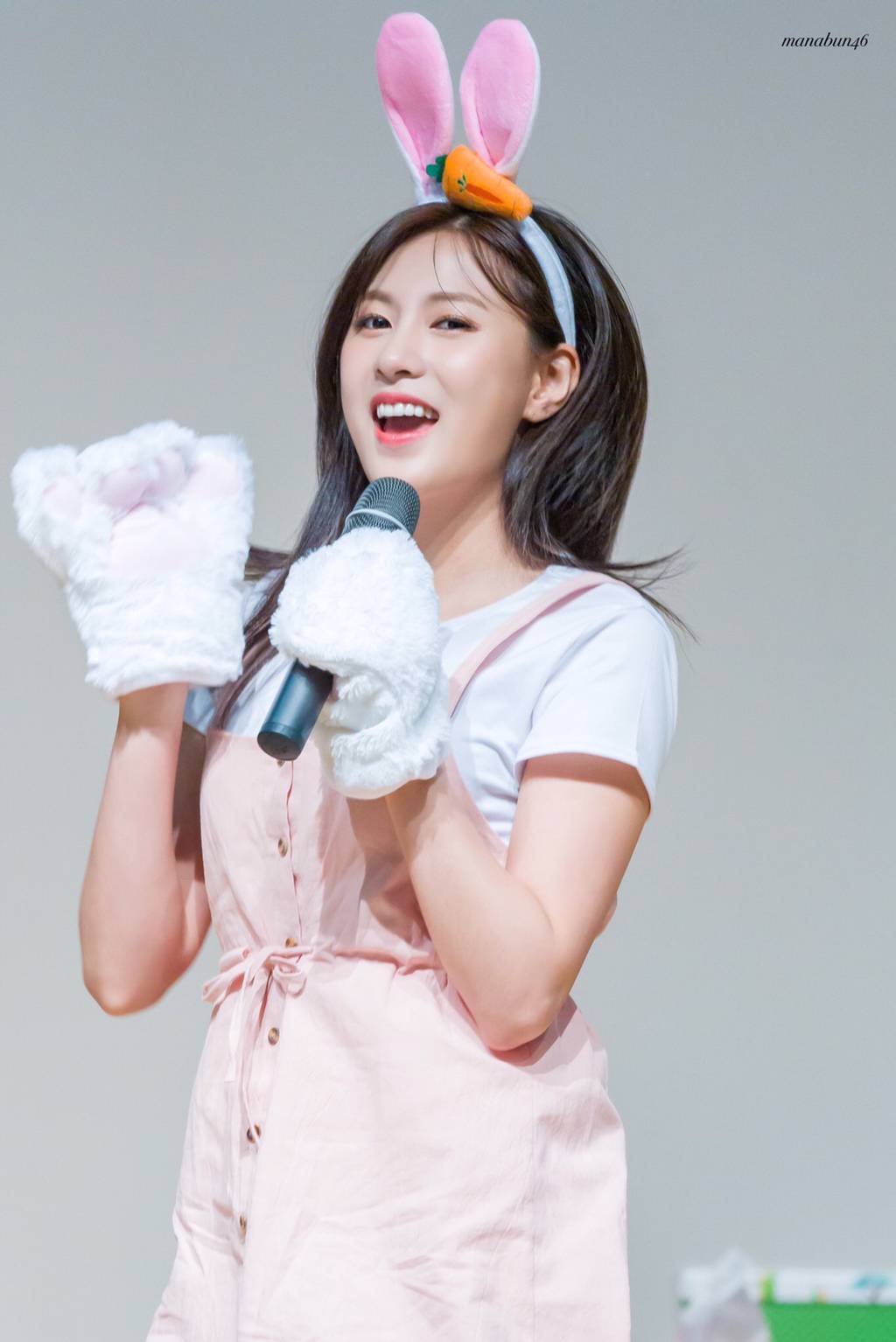 [에이핑크] 자몽 에이드 마셔서 하영이 | 인스티즈