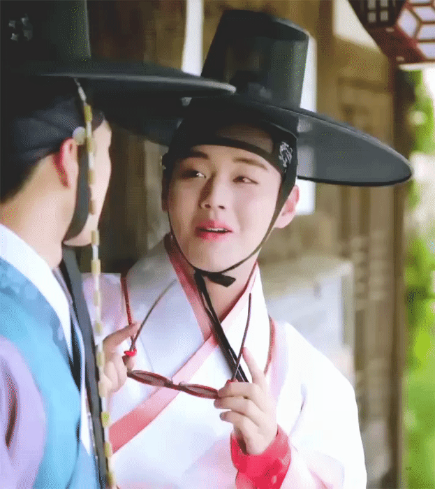 새드라마에서 못마땅한게 많은 박지훈 | 인스티즈