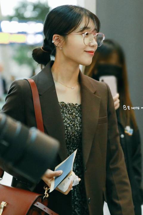 오늘자 출국 하는 에이핑크 정은지.jpg | 인스티즈