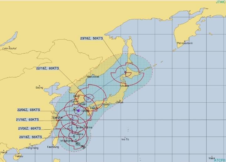 제 17호 태풍 타파 예상 진로...한국 - 부산 앞바다➡️독도/미국, 일본 - 부산 먼바다➡️삿포로 + 최대풍속 초속 35m/s, 순간최대풍속 50m/s (9.21 10:00) | 인스티즈
