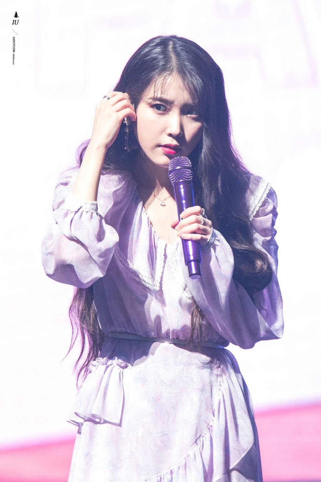 장만월사장 말고 이지은.jpg | 인스티즈