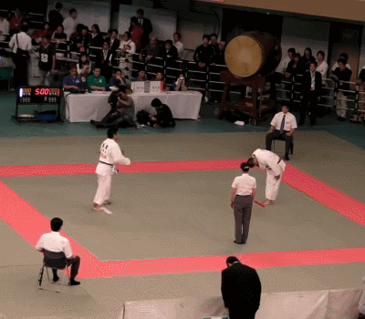 조금 이상하게 유도하는 녀석 | 인스티즈