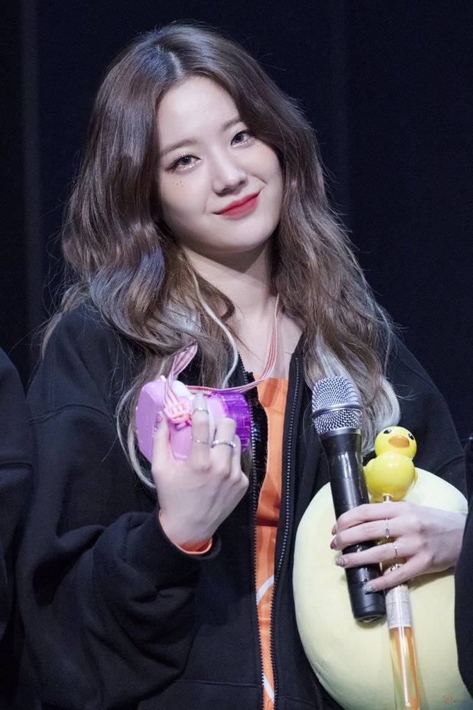 프로미스나인의 개죽이 장규리.jpg | 인스티즈