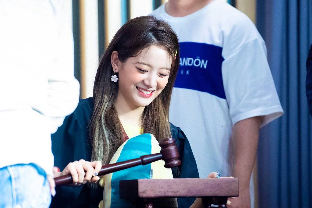 프로미스나인의 개죽이 장규리.jpg | 인스티즈