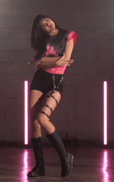 비율 좋은 아샤 GIF | 인스티즈