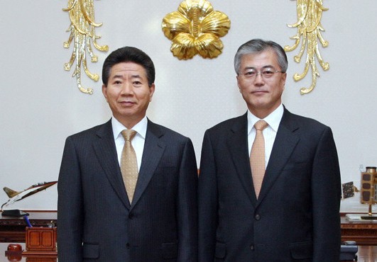 조국! 머리 숙이지 마시라! | 인스티즈