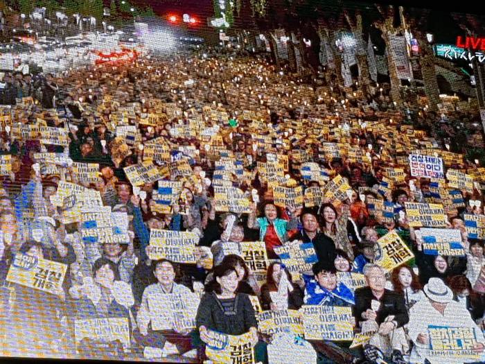 서초 집회 갔다온 사람들이라면 다들 충격받았을 부분 | 인스티즈