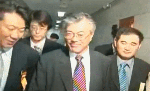 노무현의 변호사. JPG | 인스티즈