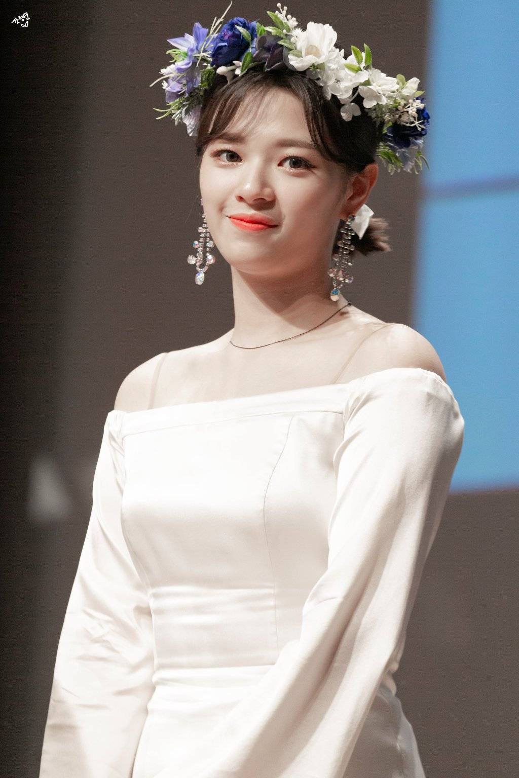 점점 잘생겨지는 정연이.jpgif | 인스티즈