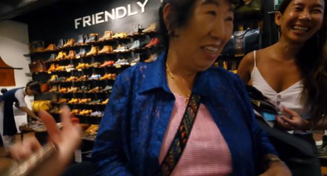 박막례 할머니의 드립에 놀라는 베트남인들 | 인스티즈