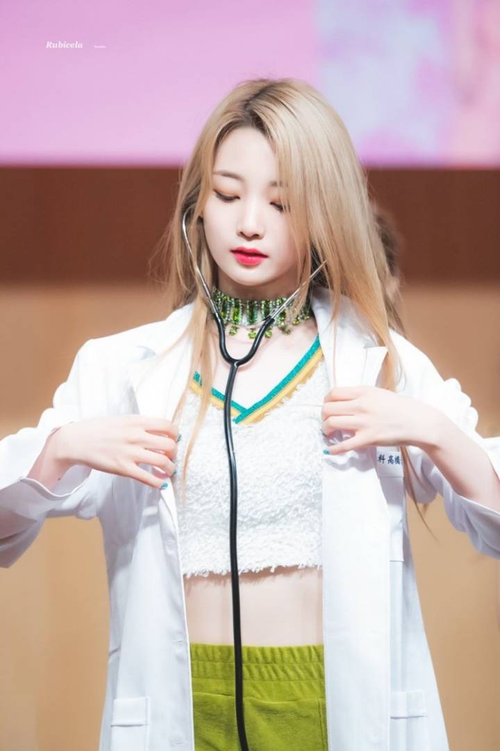 레드벨벳 슬기 느낌나는 신인 걸그룹 로켓펀치 연희 | 인스티즈