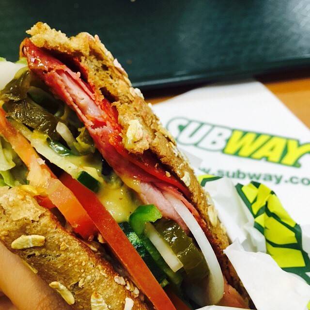 서브웨이에서 제일 무난하게 잘나가는 메뉴 | 인스티즈