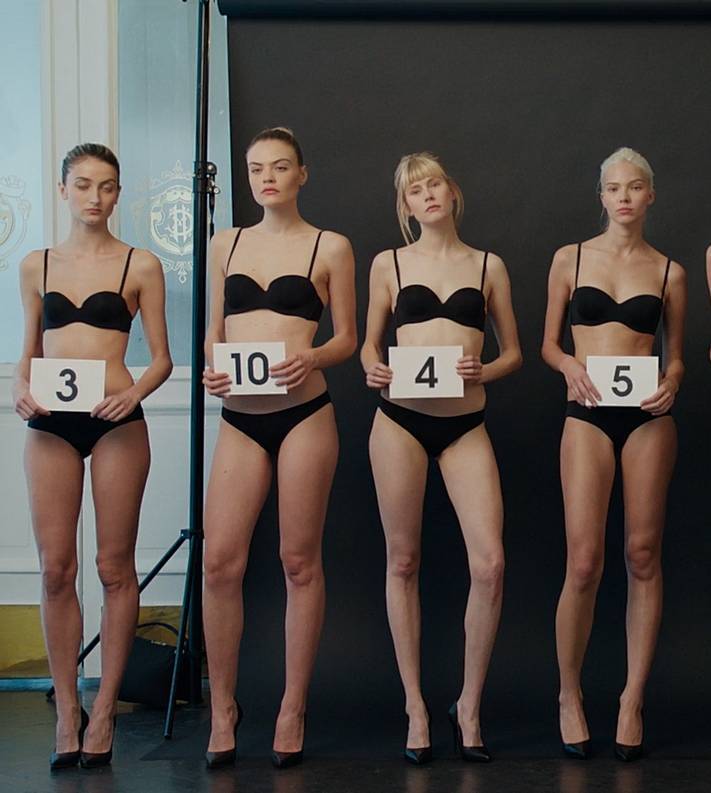 영화 안나 한장면 .jpg | 인스티즈