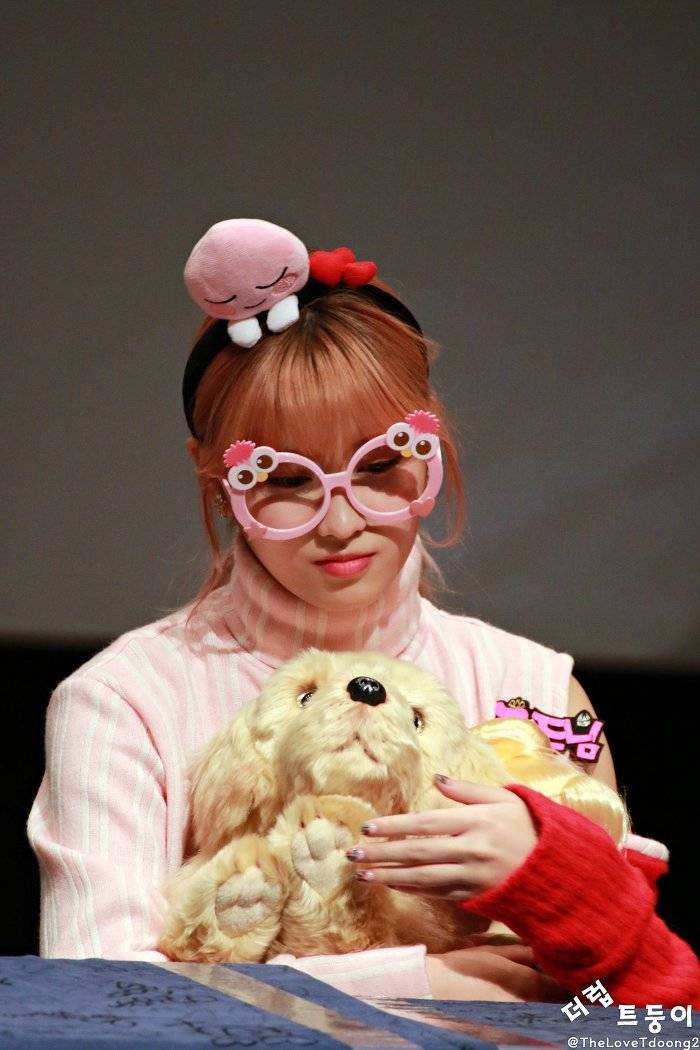 잠실 팬싸 모모 (feat. 정연) | 인스티즈