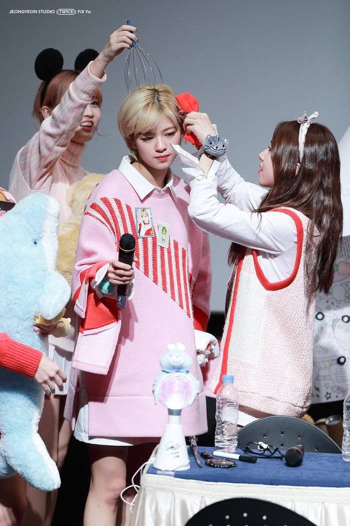 잠실 팬싸 모모 (feat. 정연) | 인스티즈