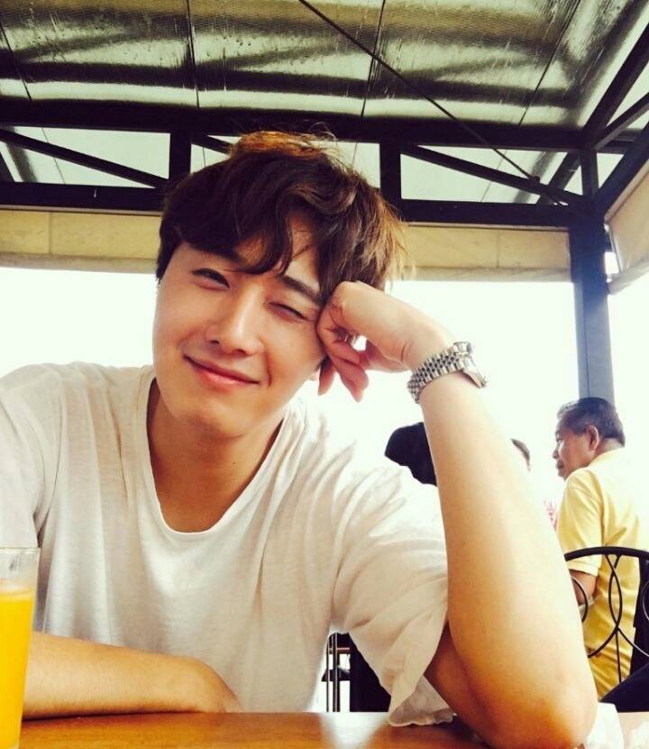 부칸에서 태어났으면 숙청당할 연예인들 | 인스티즈