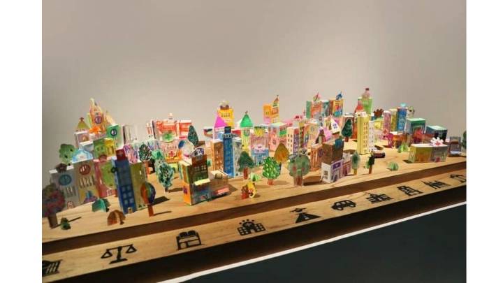 자한당의원이 광광대는 문준용씨가 납품했다는 교구 클라스(장지은교육공학박사가 개발) | 인스티즈