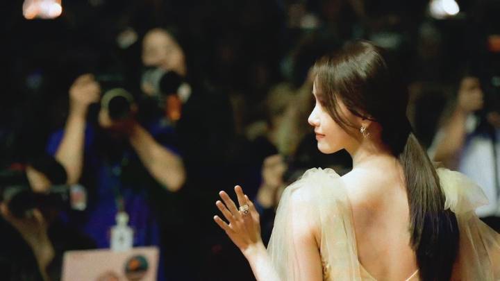 부산 국제 영화제를 뒤집어 놓고있는 소녀시대 윤아 미모 | 인스티즈